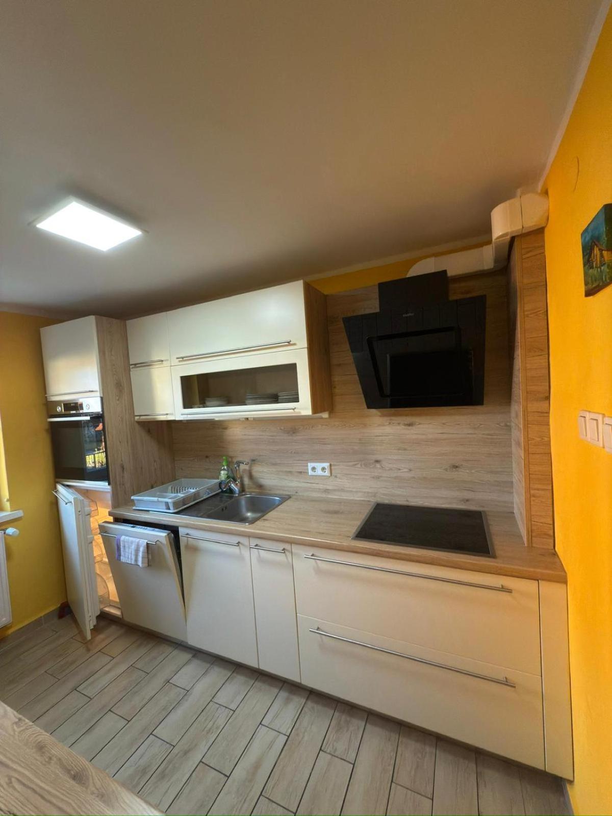 Sobe-Apartma Μαριμπόρ Εξωτερικό φωτογραφία