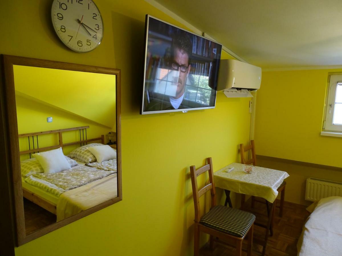 Sobe-Apartma Μαριμπόρ Εξωτερικό φωτογραφία