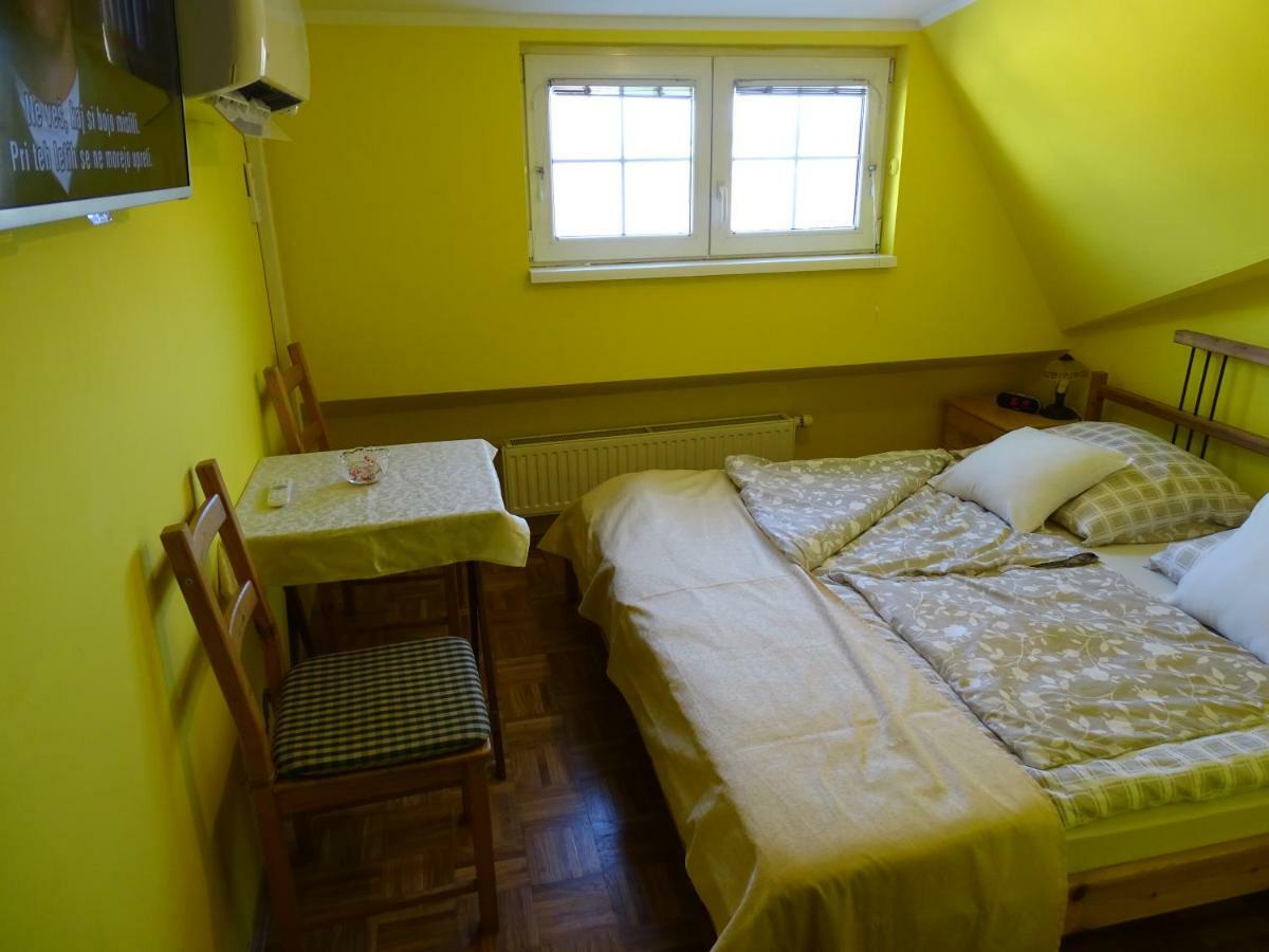 Sobe-Apartma Μαριμπόρ Εξωτερικό φωτογραφία
